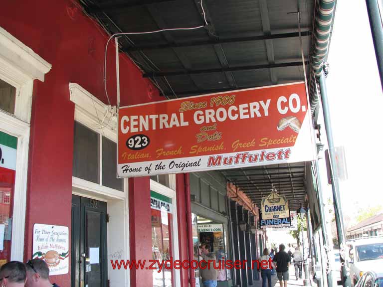030: Central Grocery - Home of the Original Muffuletta, New Orleans, LA