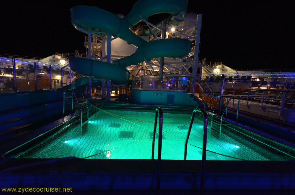 166: Carnival Conquest, New Orleans, Embarkation, Lido at night, Sun Pool, Waterslide, 