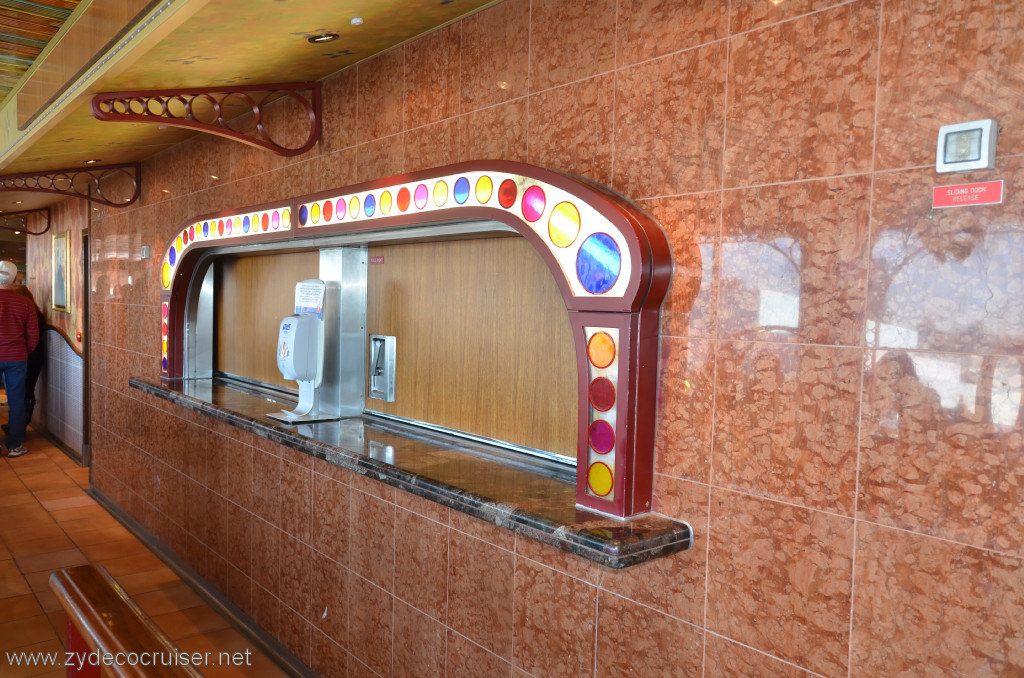 021: Carnival Conquest, New Orleans, Embarkation, Unused food station