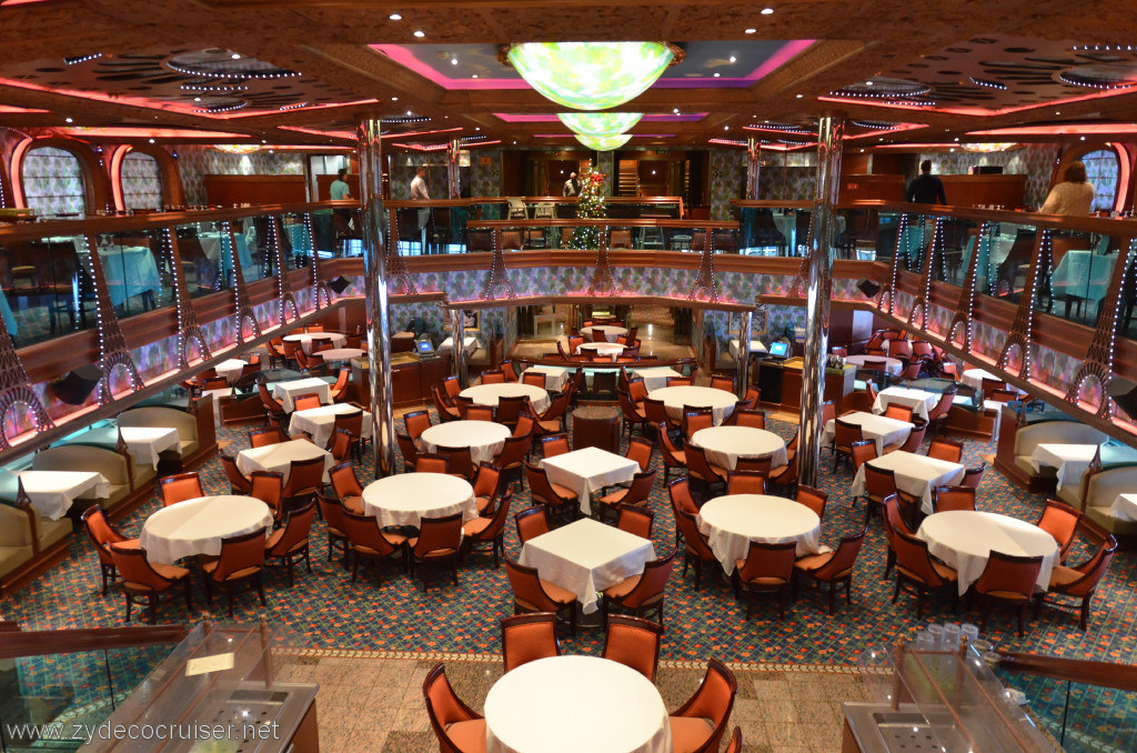carnival conquest dining room