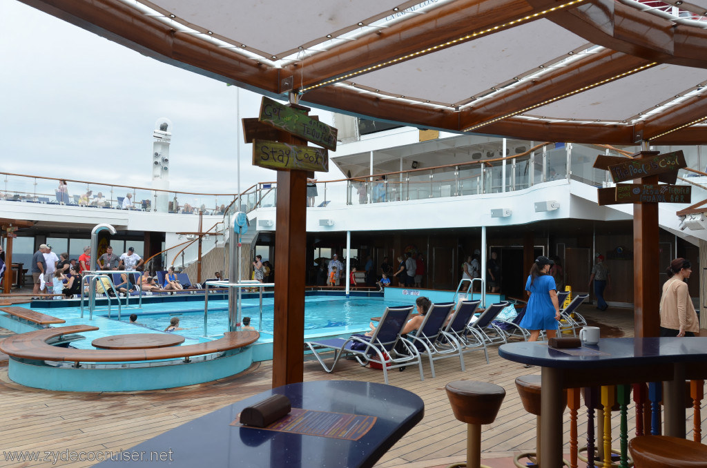 003: Carnival Conquest, Fun Day at Sea 2, Lido, Sun Pool, from Blue Iguana Tequila Bar, 