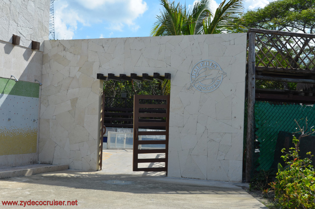 090: Carnival Conquest, Cozumel, Chankanaab, (free) Sea Lion Show, Entrance to Sea Lion area, 