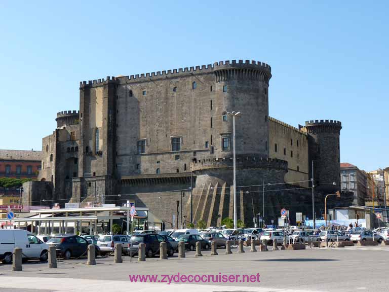 3632: Castel Nuovo (New Castle) near port of Naples, Italy