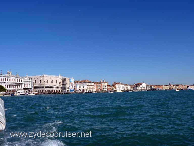 4612: Carnival Dream - Venice, Italy - Alilaguna ride back to the ship