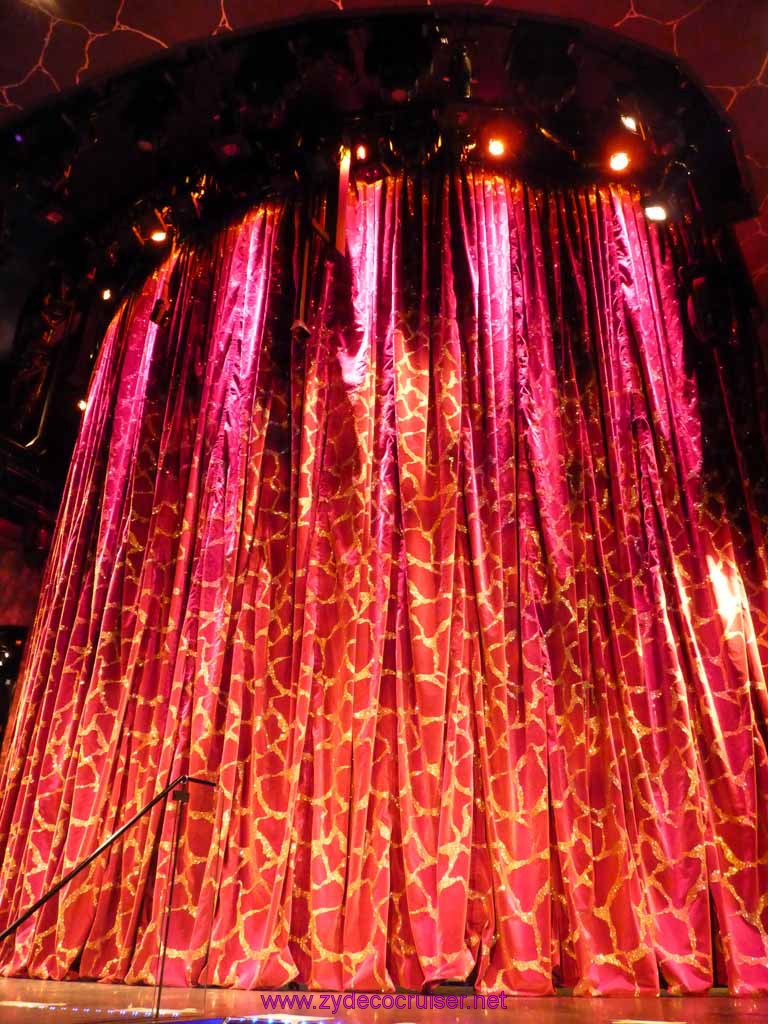 4721: Carnival Dream - Curtain in Encore! Lounge