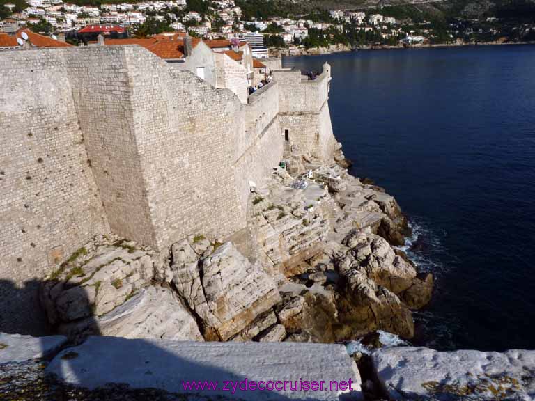 4898: Carnival Dream - Dubrovnik, Croatia -  Walking the Wall - Think that might be the other Cafe Buza