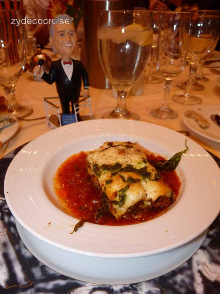 0923: Carnival Dream, Halloween 2009, Lasagna Bolognese (starter as an entree) and BobbleHeald