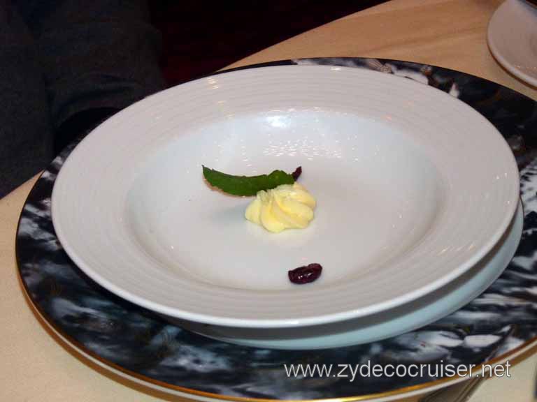 Carnival Dream - Chilled Cream of Lingonberries