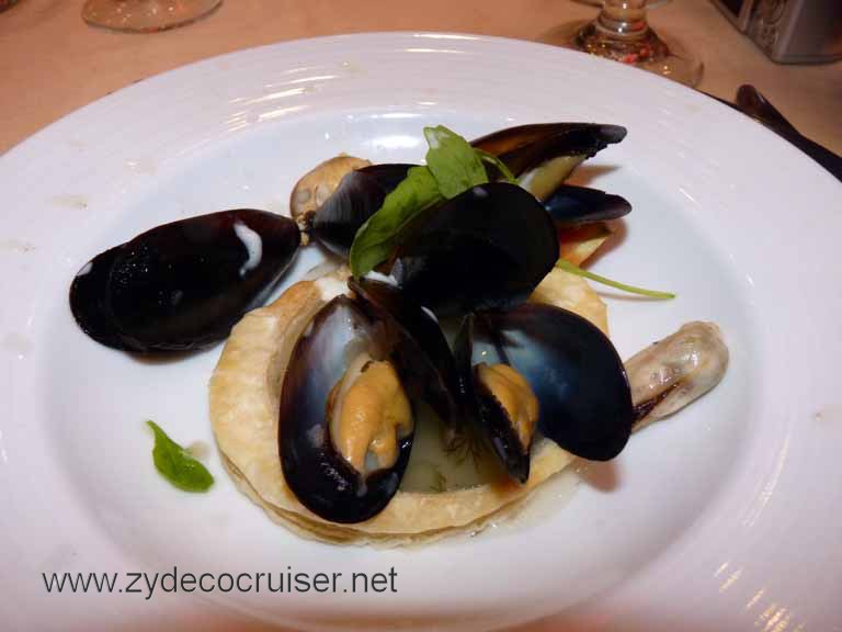 Carnival Dream - Steamed Maine Muscles in a White Wine and Pernod Broth