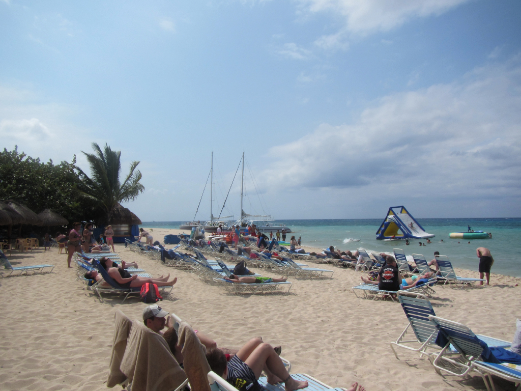 057: Carnival Elation Cruise, Cozumel, Deluxe Beach Catamaran Sail and Snorkel,