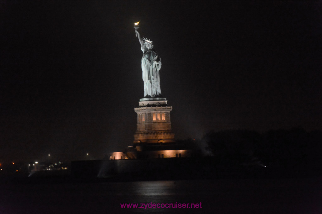 022: Carnival Horizon Transatlantic Cruise, Sailing into New York, Statue of Liberty