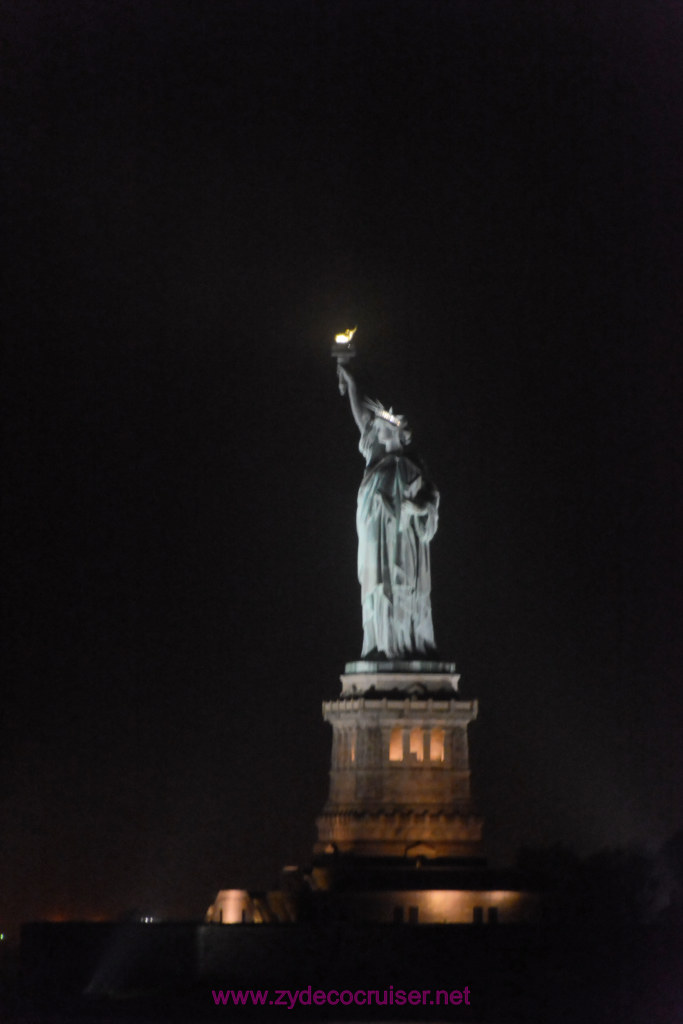 025: Carnival Horizon Transatlantic Cruise, Sailing into New York, Statue of Liberty
