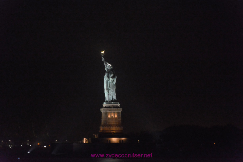 030: Carnival Horizon Transatlantic Cruise, Sailing into New York, Statue of Liberty