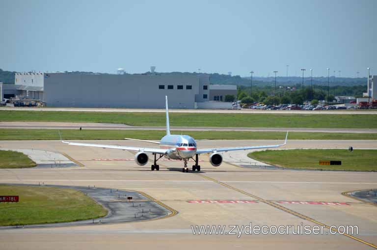 013: Irving, TX, DFW Airport - KLM Lounge - Terminal D - 