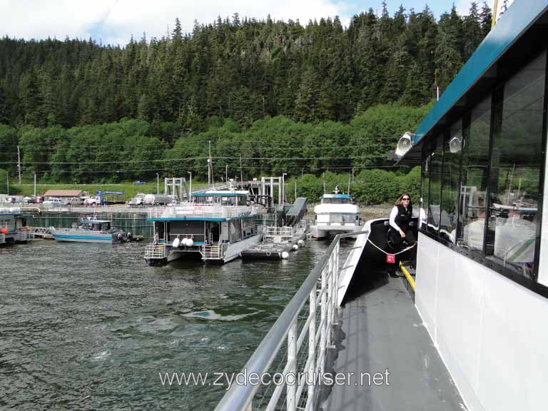 125: Carnival Spirit - Juneau - Whale Quest leaving the dock