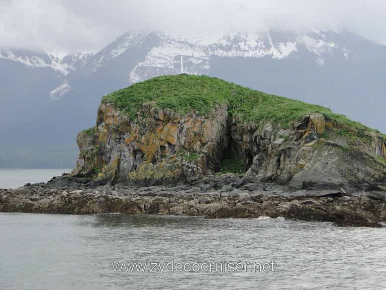 165: Carnival Spirit - Auke Bay - Whale Quest - See the Bald Eagle on the island?
