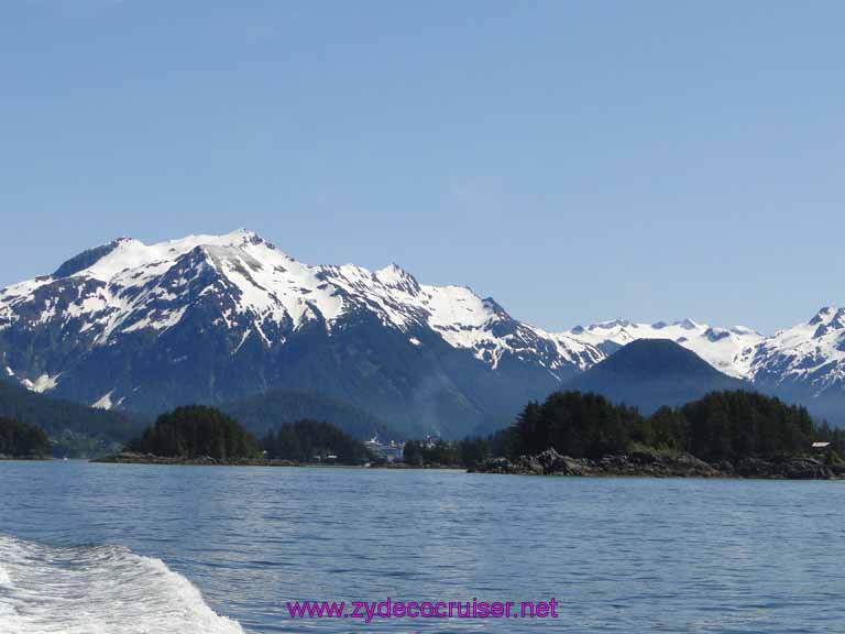 100: Sitka - Captain's Choice Wildlife Quest and Beach Exploration