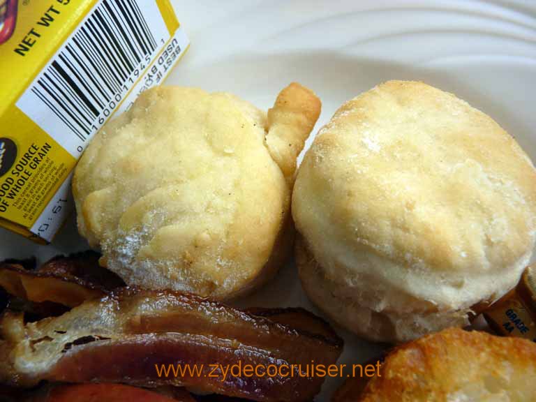 015: Carnival Spirit, Hilo, Hawaii - real biscuits! and they were good!