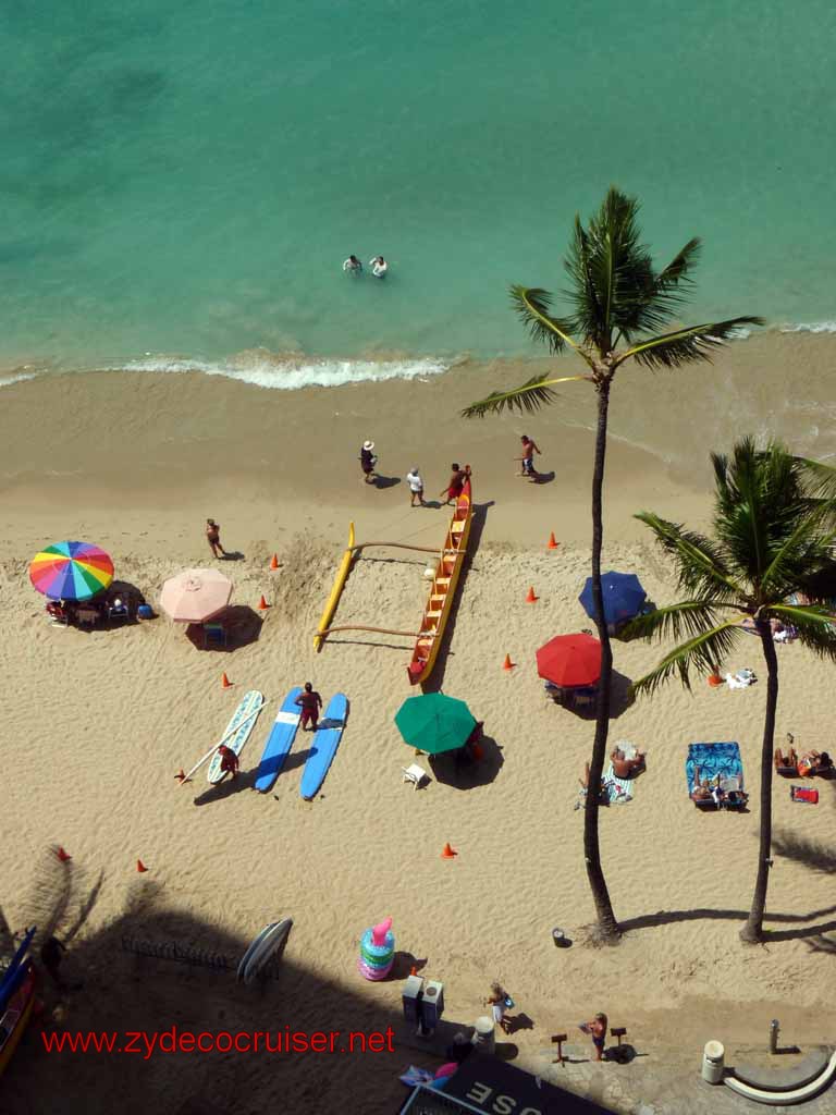 069: Carnival Spirit, Honolulu, Hawaii, Outrigger Waikiki on the Beach