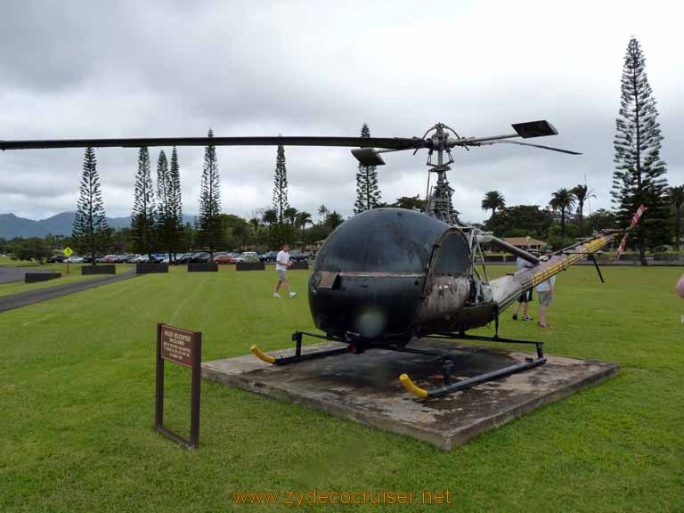 086: Carnival Spirit, Honolulu, Hawaii, Pearl Harbor VIP and Military Bases Tour, Schofield Barracks, Wheeler Army Airfield, Hiller Helicopter, OH-23G Raven