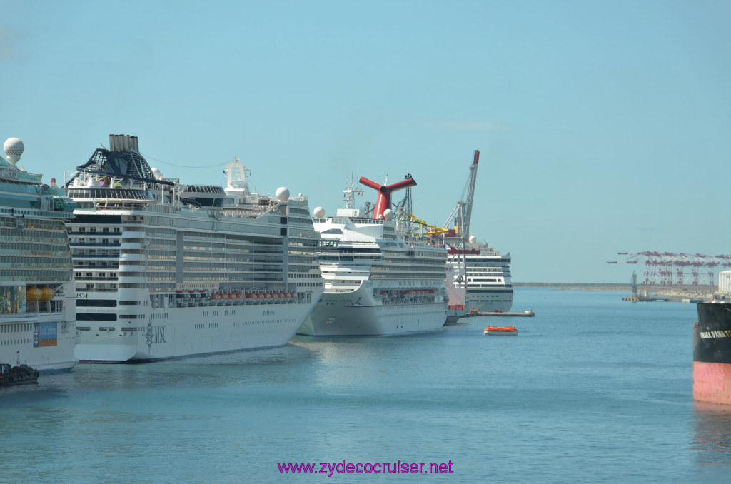 008: Carnival Sunshine Cruise, Barcelona, Embarkation, a busy port day in Barcelona