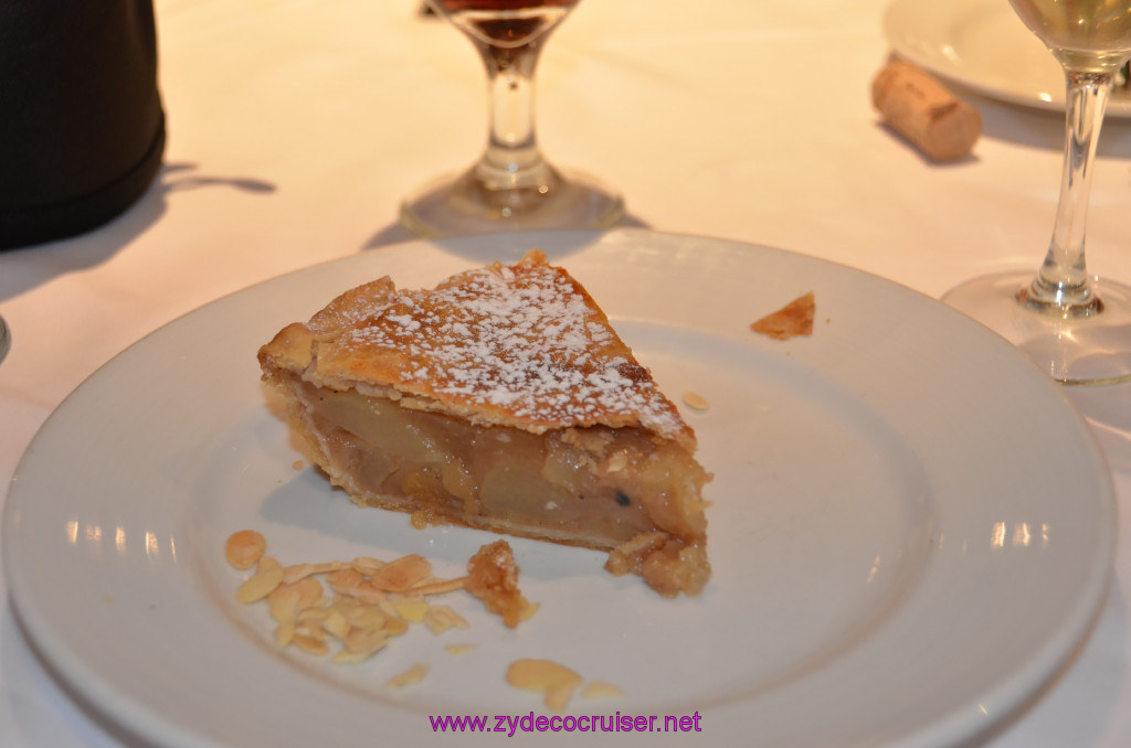241: Carnival Sunshine Cruise, Messina, MDR Dinner, Old Fashioned Apple Pie, 