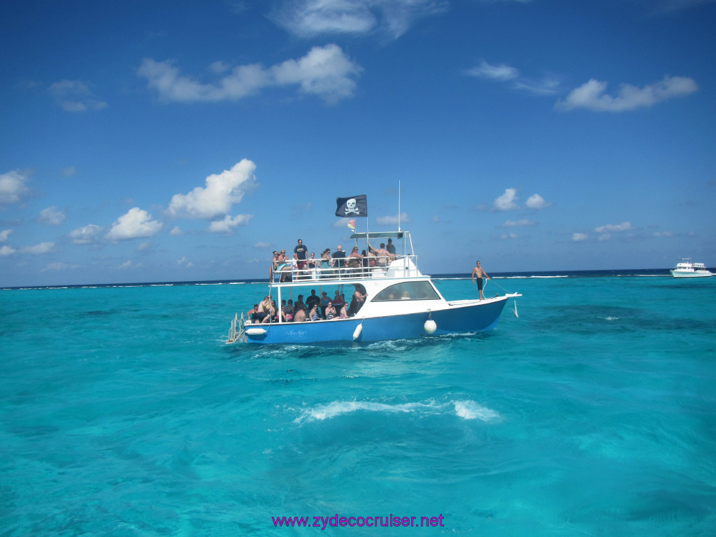 096: Carnival Sunshine Cruise, Nov 21, 2013, Grand Cayman, Sotos Cruises, Sting Ray Sandbar, 