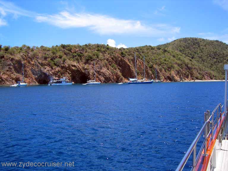 074: Sailing Yacht Arabella - British Virgin Islands - Norman Island - The Caves