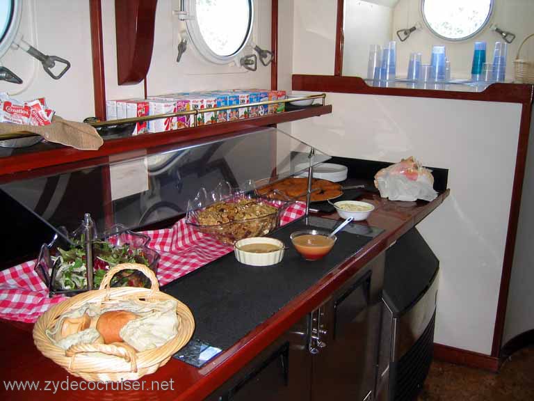 079: Sailing Yacht Arabella - British Virgin Islands - Lunch