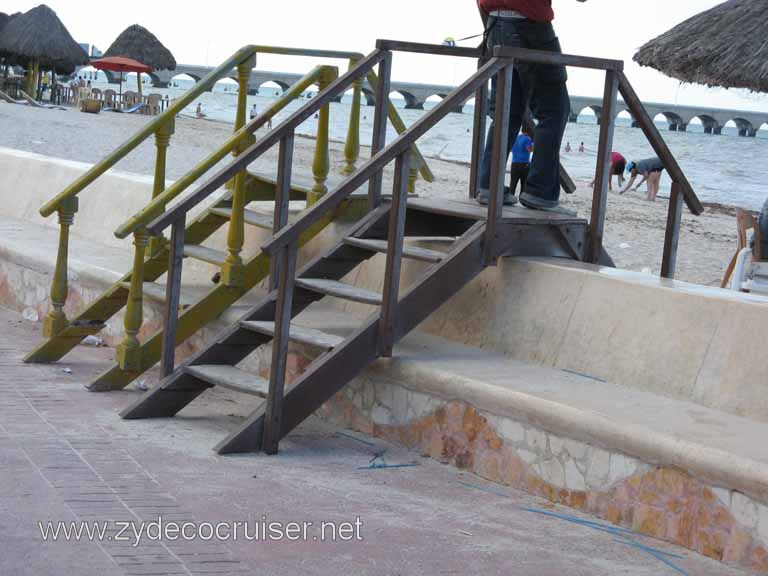 120: Carnival Fantasy, Progreso, MX, Pedestrian Bridge to Beach