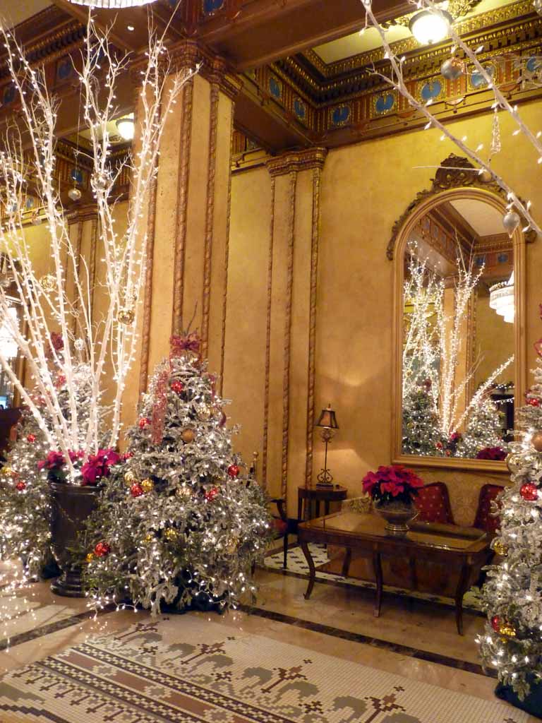 079: Christmas, 2009, New Orleans, The Roosevelt Hotel, 