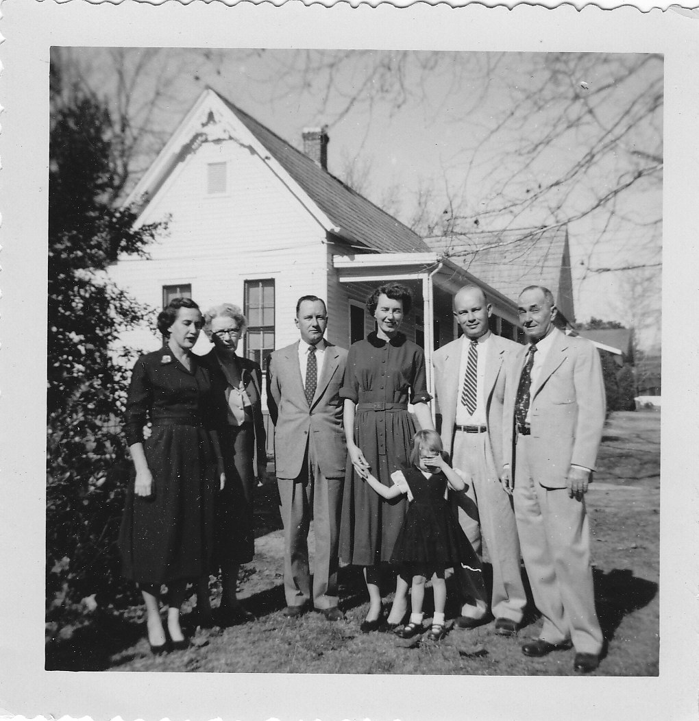 101: Christmas 1953, Homer - Ann, Mary Lee, Bud, Mary Wilkes, Gene, George, Moreland 