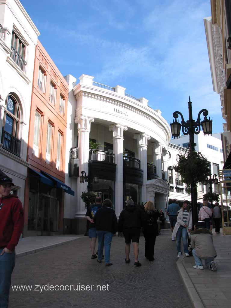 214: Carnival Pride, Long Beach, Sunseeker Hollywood/Los Angeles & the Beaches Tour: Rodeo Drive