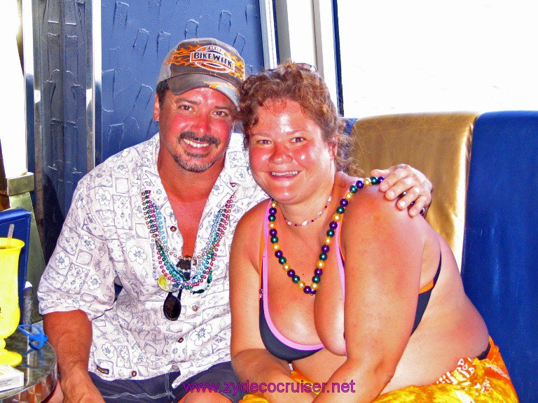 007: Carnival Valor Cruise, Sea Day 2, 