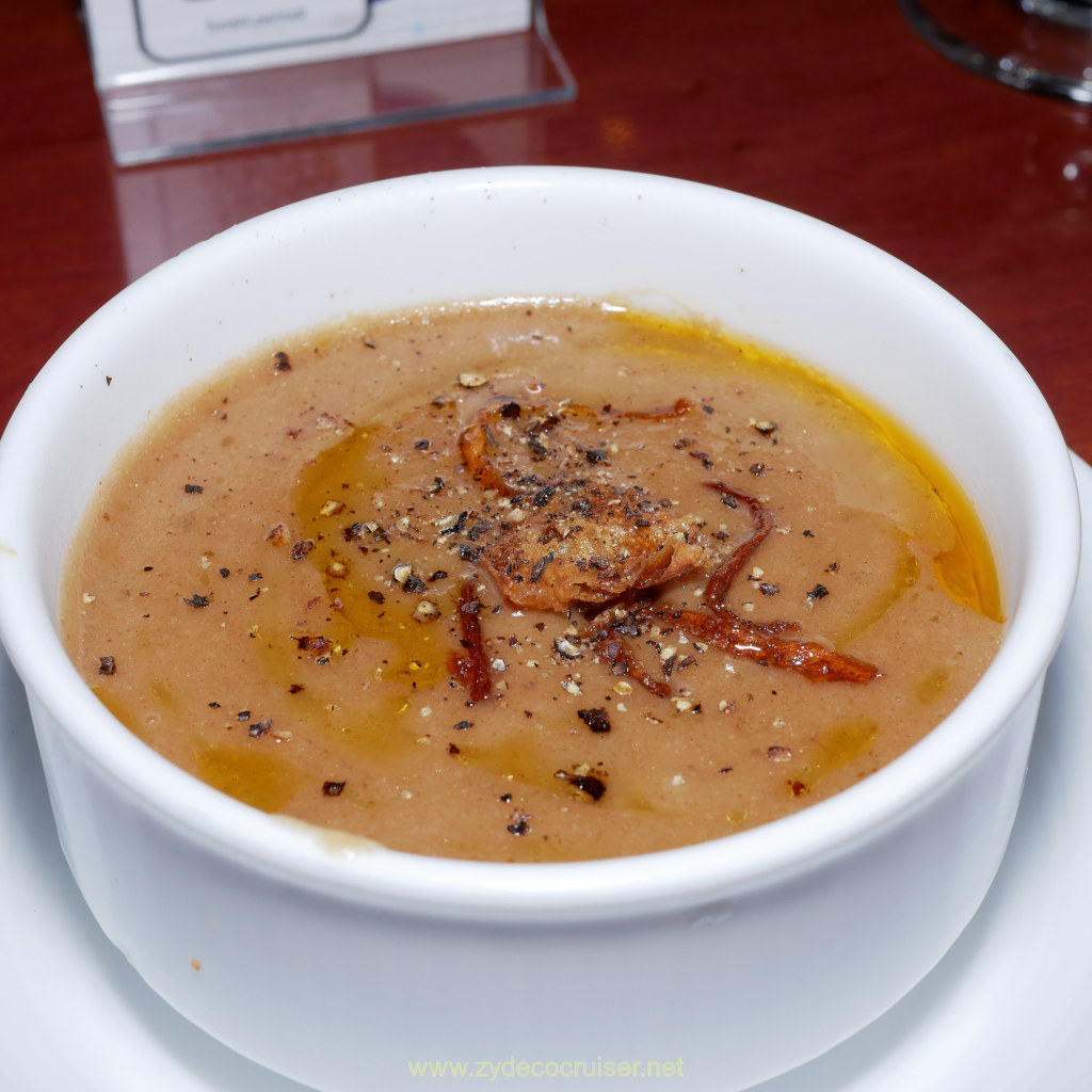 002: Carnival Valor Christmas Cruise, Progreso, MDR Dinner, Parched Pig Ale and Cheddar Soup